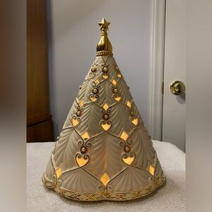 Lenox Florentine and Pearl Light-up Musical Centerpiece